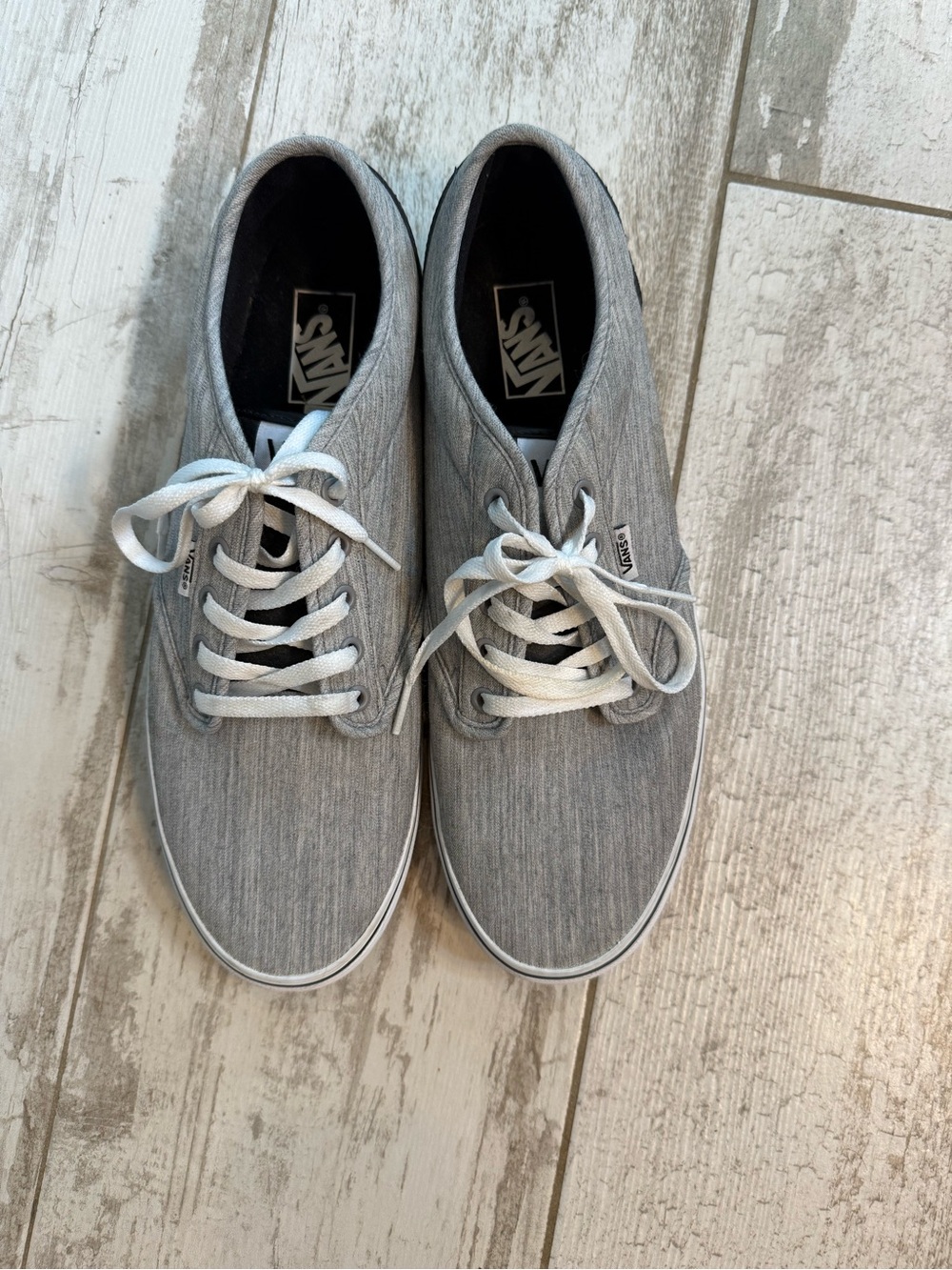 Vans Men's Gray Canvas Low-Top Lace-Up Sneakers